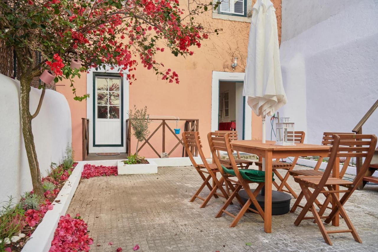 Amazing Terrace And Riverview In Historical Lisboa Exteriör bild